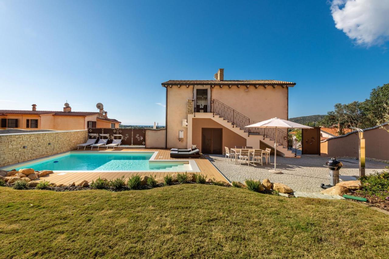 Villa Sa Rocca Junior&Suite Chia Exterior foto