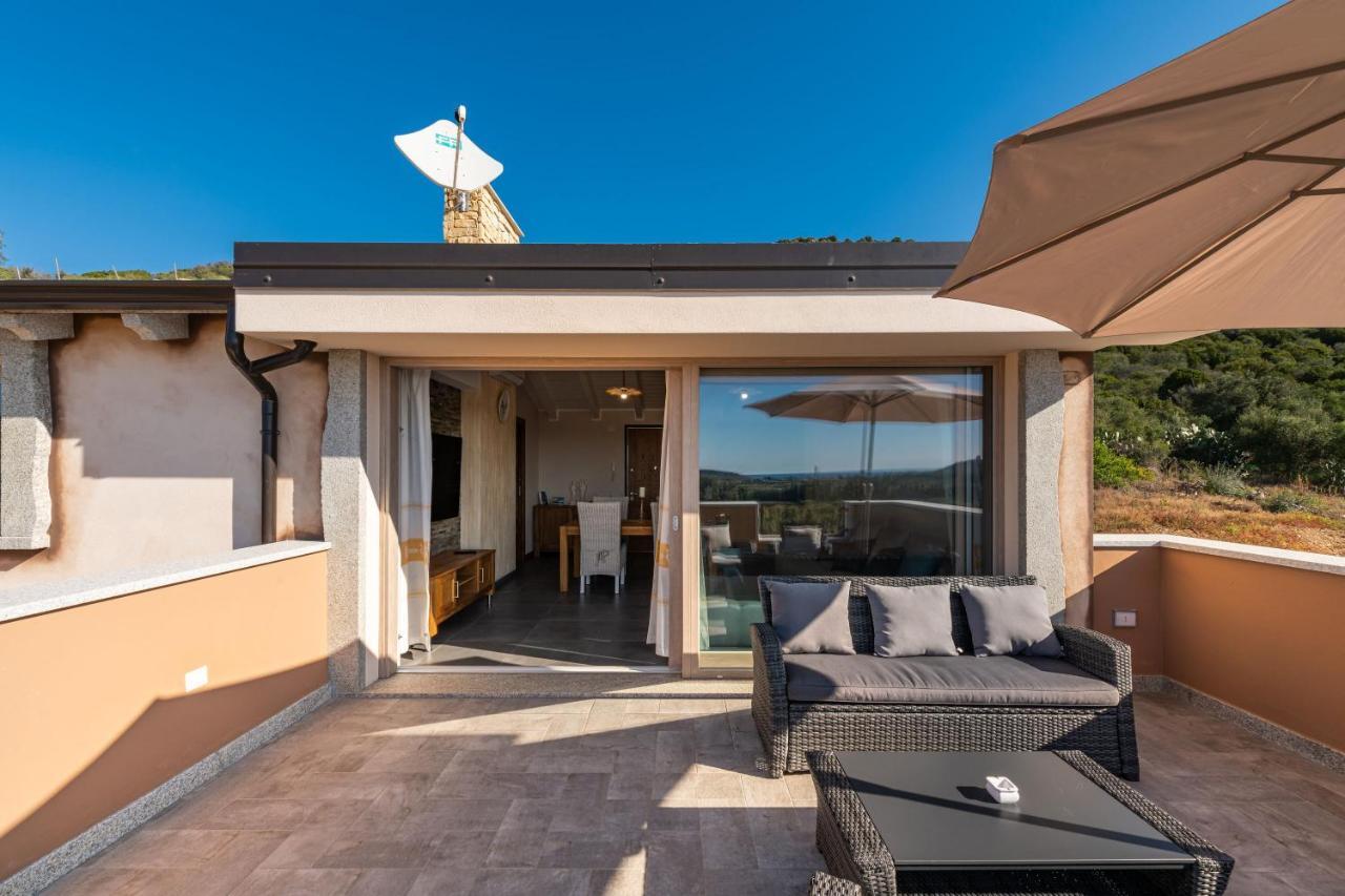 Villa Sa Rocca Junior&Suite Chia Exterior foto